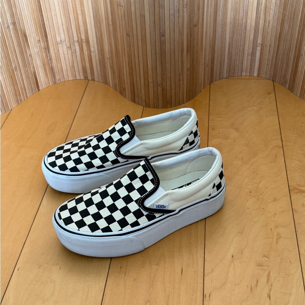 Platform Checkered Vans - Picture 2 of 3